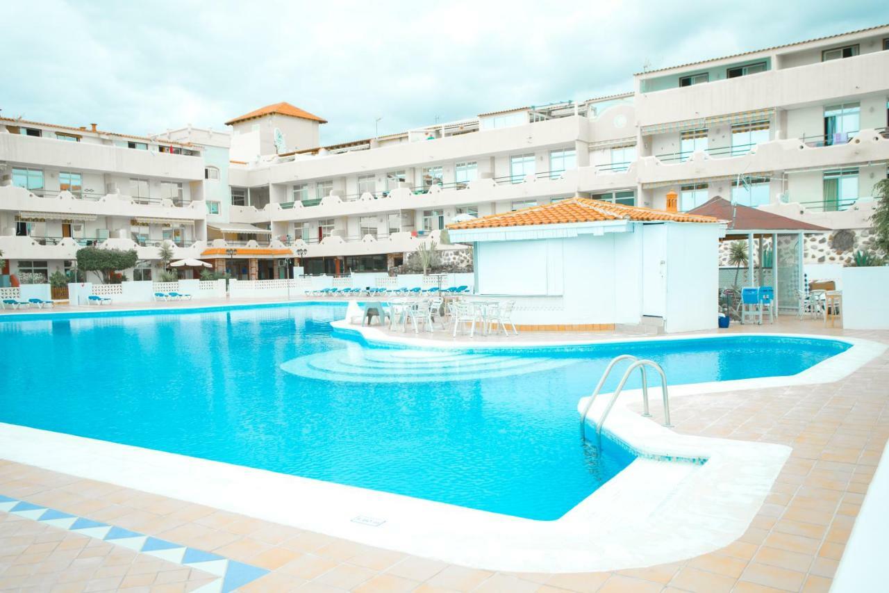 Njoylife Apartment Адехе Екстериор снимка